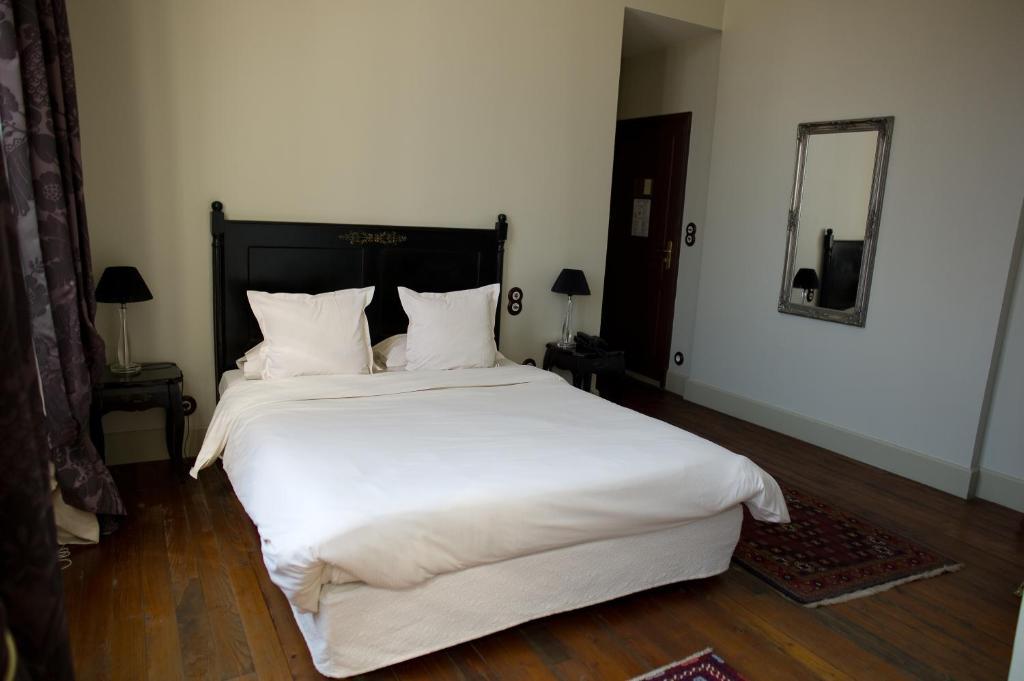 Hostellerie Du Coq D'Or Jonzac Pokój zdjęcie